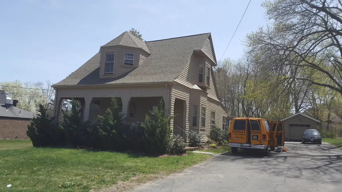 House 116 Main King House 116 Main King